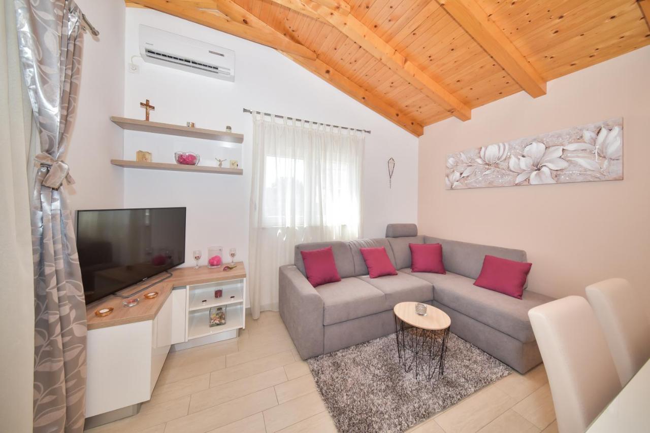 Apartment Irena Posedarje Extérieur photo