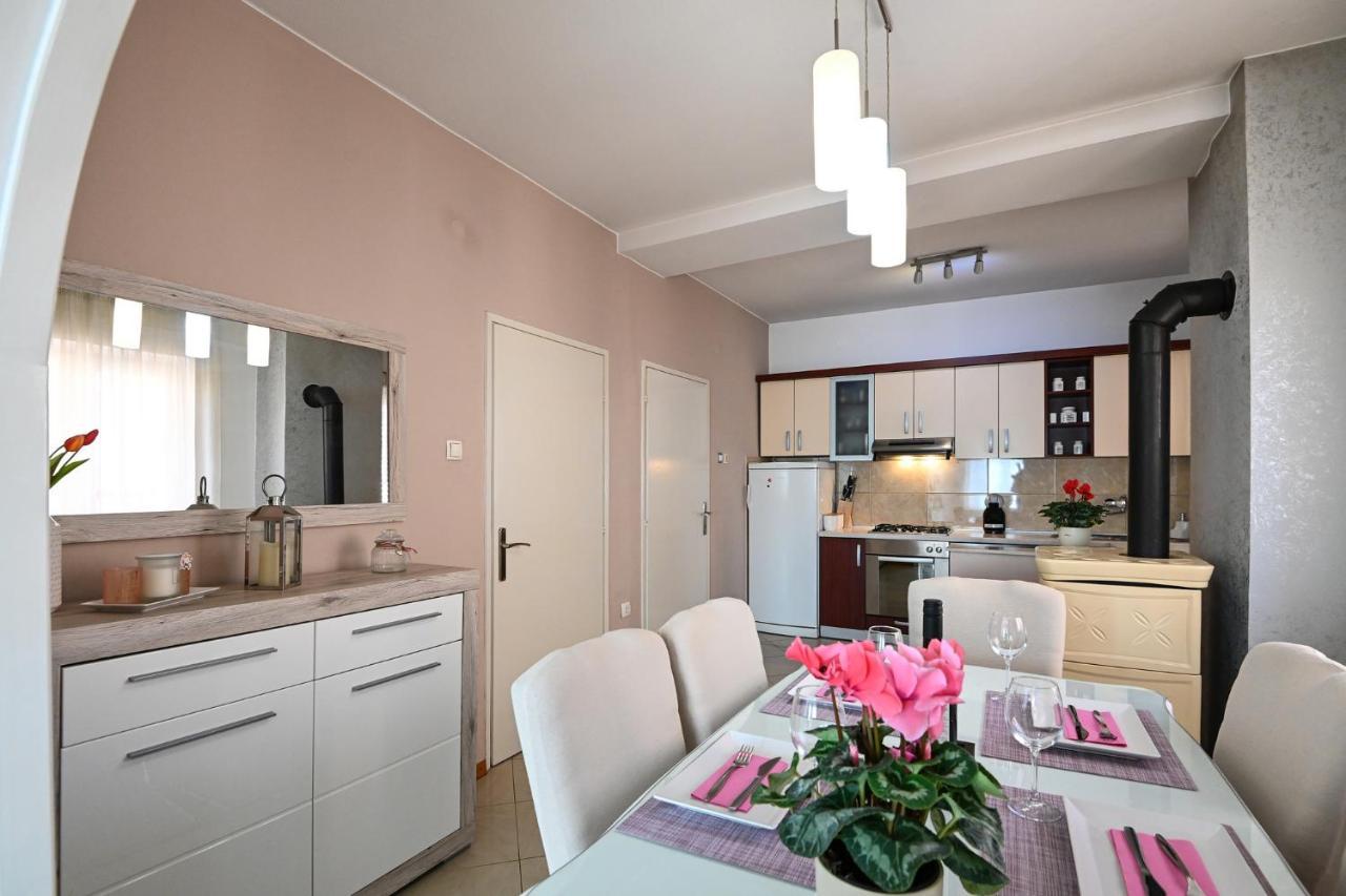 Apartment Irena Posedarje Extérieur photo